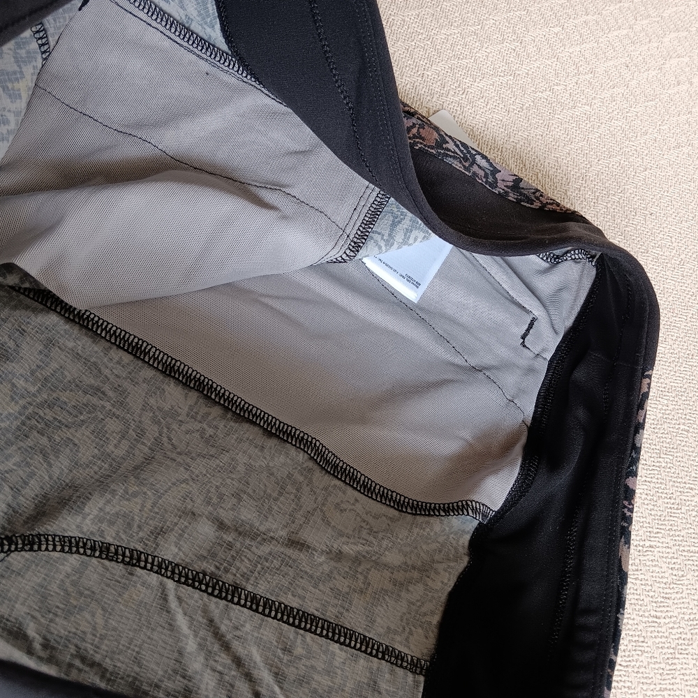 Athleta Black Multi Print Joggers - Picture 11 of 15